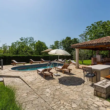 Charmantes Anwesen Mit Privatpool, Grossem Garten, Tischtennis, Badmintonplatz, Bbq, Outdoor-kueche * Tinjan